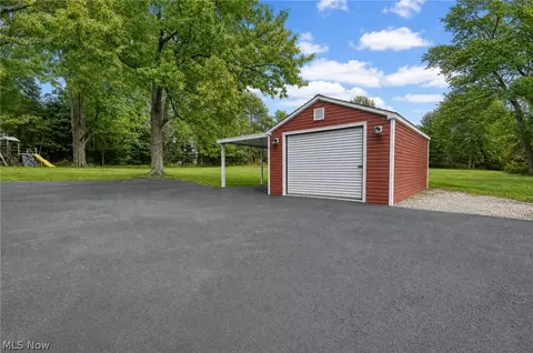 Exterior - 3864 State Rd S, Ashtabula, OH 44004 photo 6 of 15