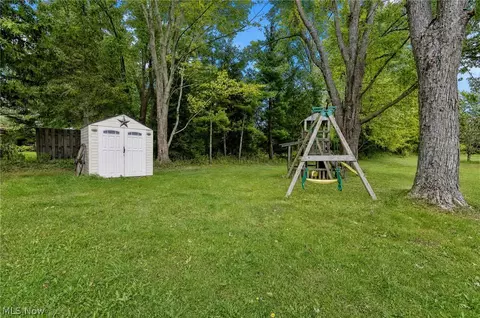 Exterior - 3864 State Rd S, Ashtabula, OH 44004 photo 13 of 15