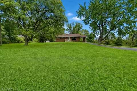 Exterior - 3864 State Rd S, Ashtabula, OH 44004 photo 2 of 15