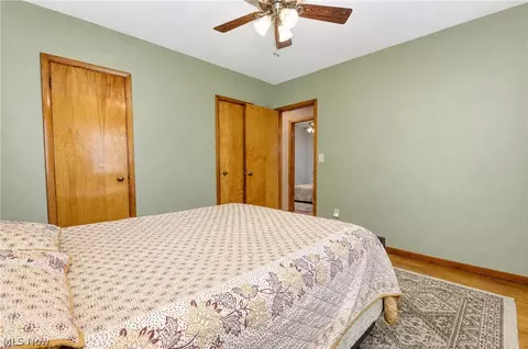 Bedroom - 3864 State Rd S, Ashtabula, OH 44004 photo 1 of 6