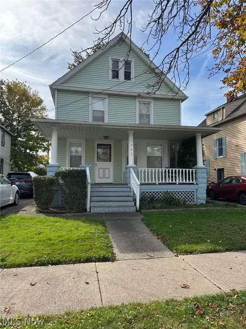 3701 Poe Ave, Cleveland, OH 44109