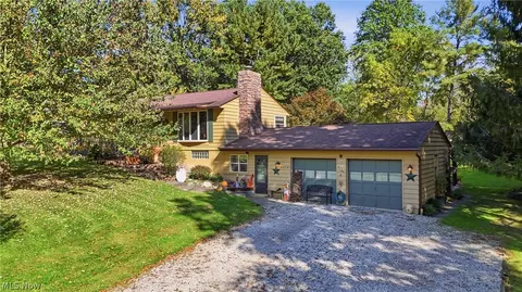 9079 Westfield Rd, Seville, OH 44273