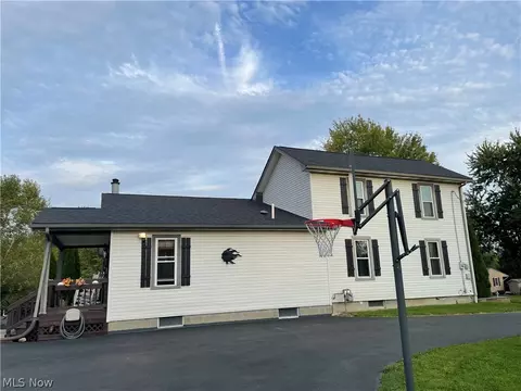 Exterior - 1040 Calla Rd E, Poland, OH 44514 photo 10 of 12