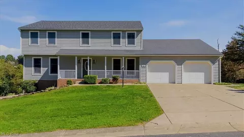22 Westwood Dr, Parkersburg, WV 26101