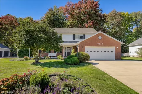 6425 Harborview Ave NW, Canton, OH 44718