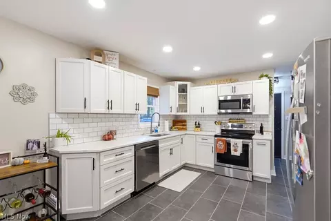 Kitchen - 229 Pinehurst Rd, Munroe Falls, OH 44262 photo 1 of 2