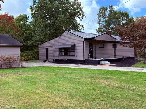 67 Euclid Blvd, Youngstown, OH 44505