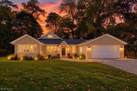 366 Riverside Dr, Painesville, OH 44077