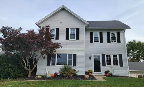 3941 W Sterling Rd, Burbank, OH 44214