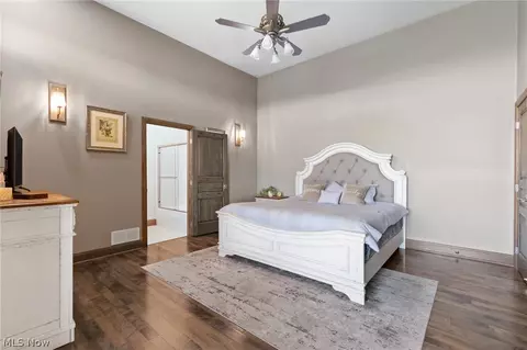 Bedroom - 2528 Baum St SE, Canton, OH 44707 photo 1 of 8
