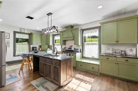 Kitchen - 2528 Baum St SE, Canton, OH 44707 photo 5 of 5