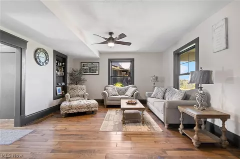 Living - 2528 Baum St SE, Canton, OH 44707 photo 3 of 3
