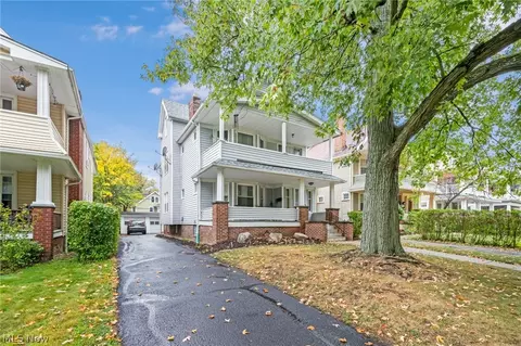 2192 Edgewood Rd, Cleveland Heights, OH 44118