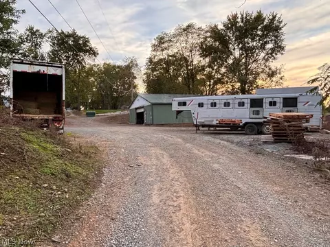 Exterior - tbd Daybreak Ln, Chester, WV 26034 photo 10 of 13