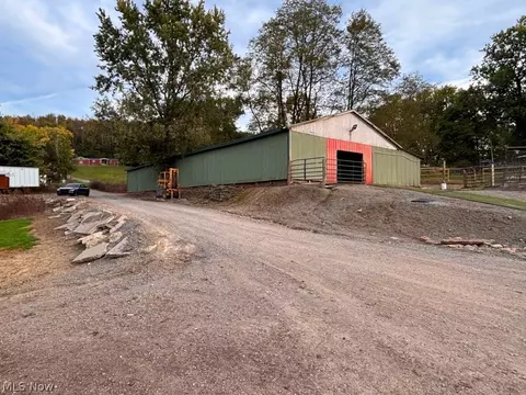 Exterior - tbd Daybreak Ln, Chester, WV 26034 photo 7 of 13