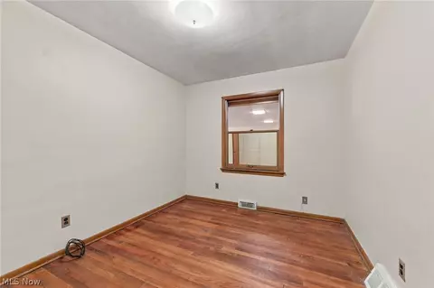 Bedroom - 28775 Hazel Ave, Wickliffe, OH 44092 photo 3 of 3