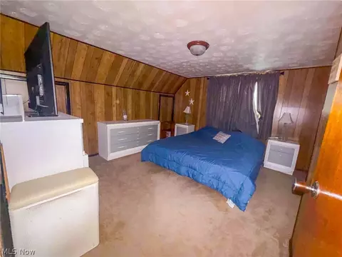 Bedroom - 858 Independence Ave, Akron, OH 44310 photo 2 of 4