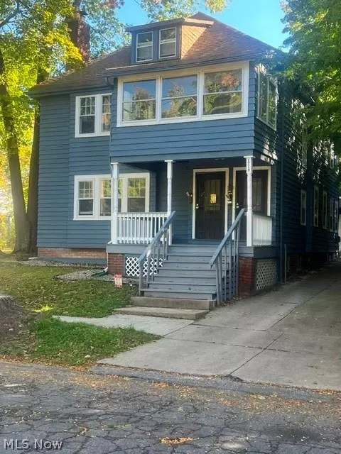 1717 Compton Rd, Cleveland Heights, OH 44118