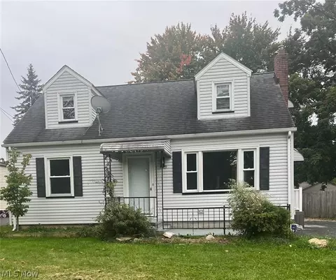 1609 Meadowbrook Ave, Youngstown, OH 44514