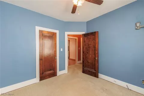 Bedroom - 1521 Campbell St, Sandusky, OH 44870 photo 2 of 9