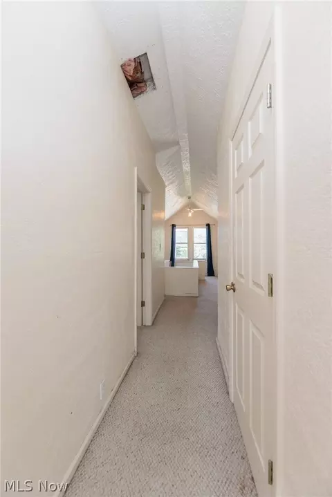 Entry Way - 1521 Campbell St, Sandusky, OH 44870 photo 10 of 10