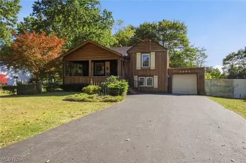 4097 Burkey Rd, Austintown, OH 44515