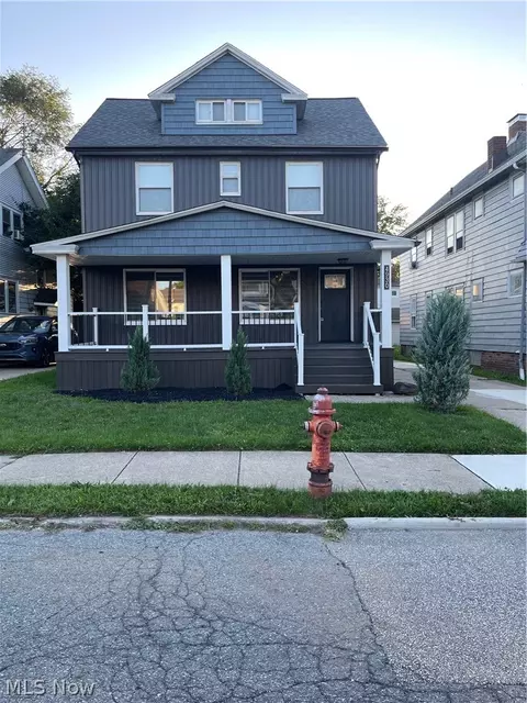 4930 E 107th St, Garfield Heights, OH 44125