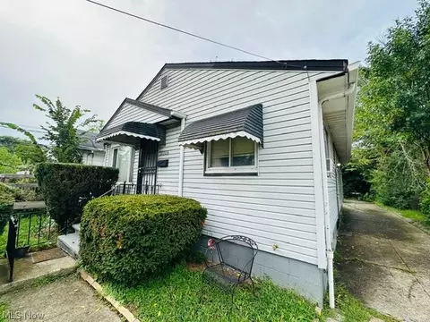 16709 Fairfax Ave, Cleveland, OH 44128