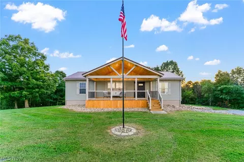 42009 Oak Ridge Rd, Wellsville, OH 43968