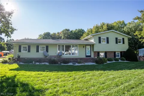 4831 Leona Ave SW, Navarre, OH 44662
