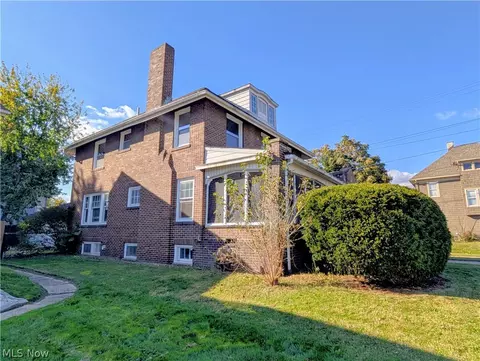 Exterior - 29 11th St NE, Massillon, OH 44646 photo 6 of 6
