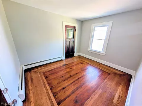 Bedroom - 29 11th St NE, Massillon, OH 44646 photo 1 of 4
