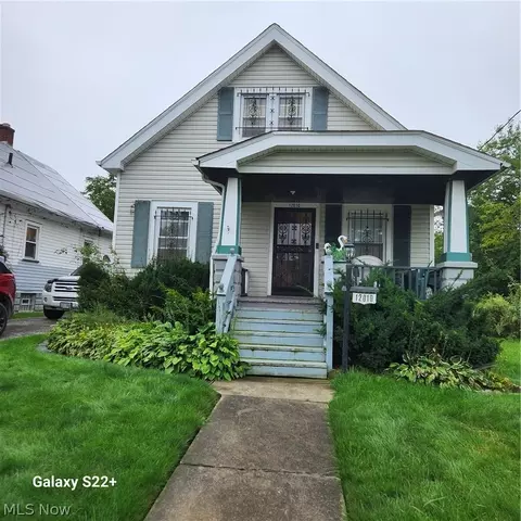12010 Farringdon Ave, Cleveland, OH 44105