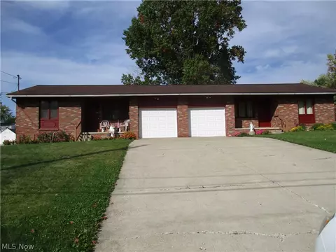 650-652 E Liberty St, Girard, OH 44420
