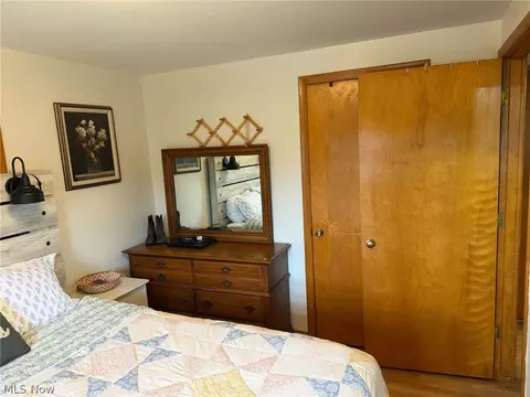 Bedroom - 322 Washington St, Barnesville, OH 43713 photo 1 of 6