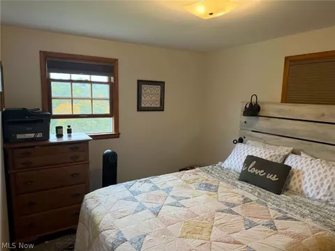 Bedroom - 322 Washington St, Barnesville, OH 43713 photo 2 of 6