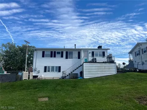 Exterior - 322 Washington St, Barnesville, OH 43713 photo 5 of 6