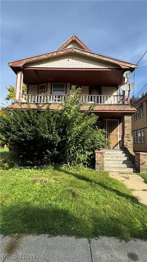 16003 Huntmere Ave, Cleveland, OH 44110