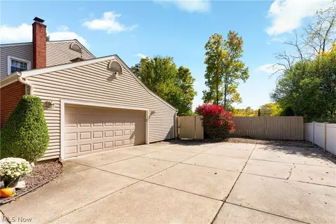 Exterior - 135 E Case Dr, Hudson, OH 44236 photo 2 of 11
