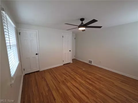 Bedroom - 464 E 250th St, Euclid, OH 44132 photo 3 of 9