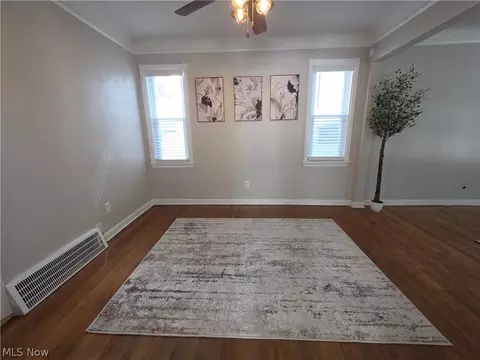 Living - 464 E 250th St, Euclid, OH 44132 photo 8 of 9