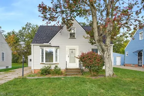 742 Northfield Rd, Bedford, OH 44146