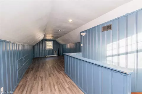 Entry Way - 2449 E 38th St, Lorain, OH 44055 photo 3 of 4