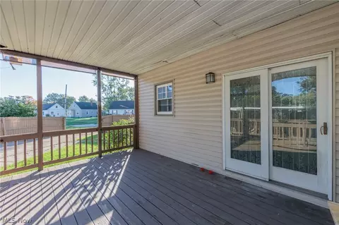 Exterior - 2449 E 38th St, Lorain, OH 44055 photo 4 of 10