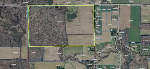 2271 Peck Leach Rd, North Bloomfield, OH 44450