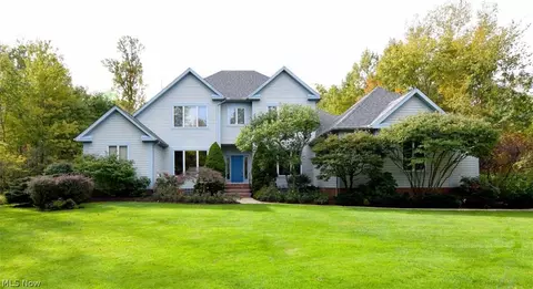 9205 Wilderness Passage Trl, Chagrin Falls, OH 44023