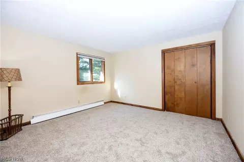 Bedroom - 3465 Shad Dr E, Mansfield, OH 44903 photo 4 of 9