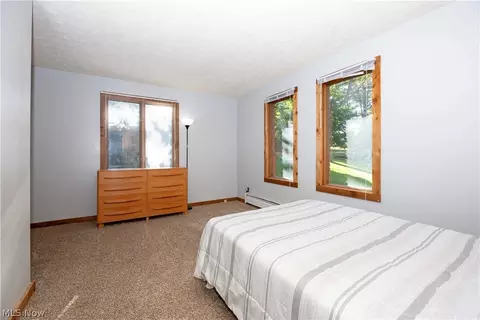 Bedroom - 3465 Shad Dr E, Mansfield, OH 44903 photo 9 of 9