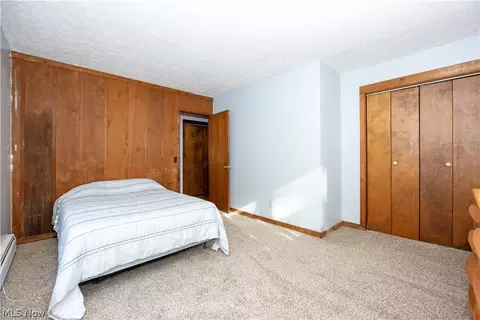 Bedroom - 3465 Shad Dr E, Mansfield, OH 44903 photo 8 of 9