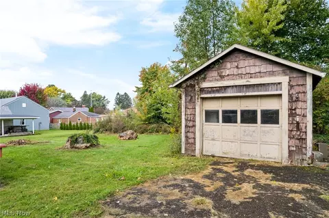Exterior - 223 E 3rd St, East Canton, OH 44730 photo 3 of 4